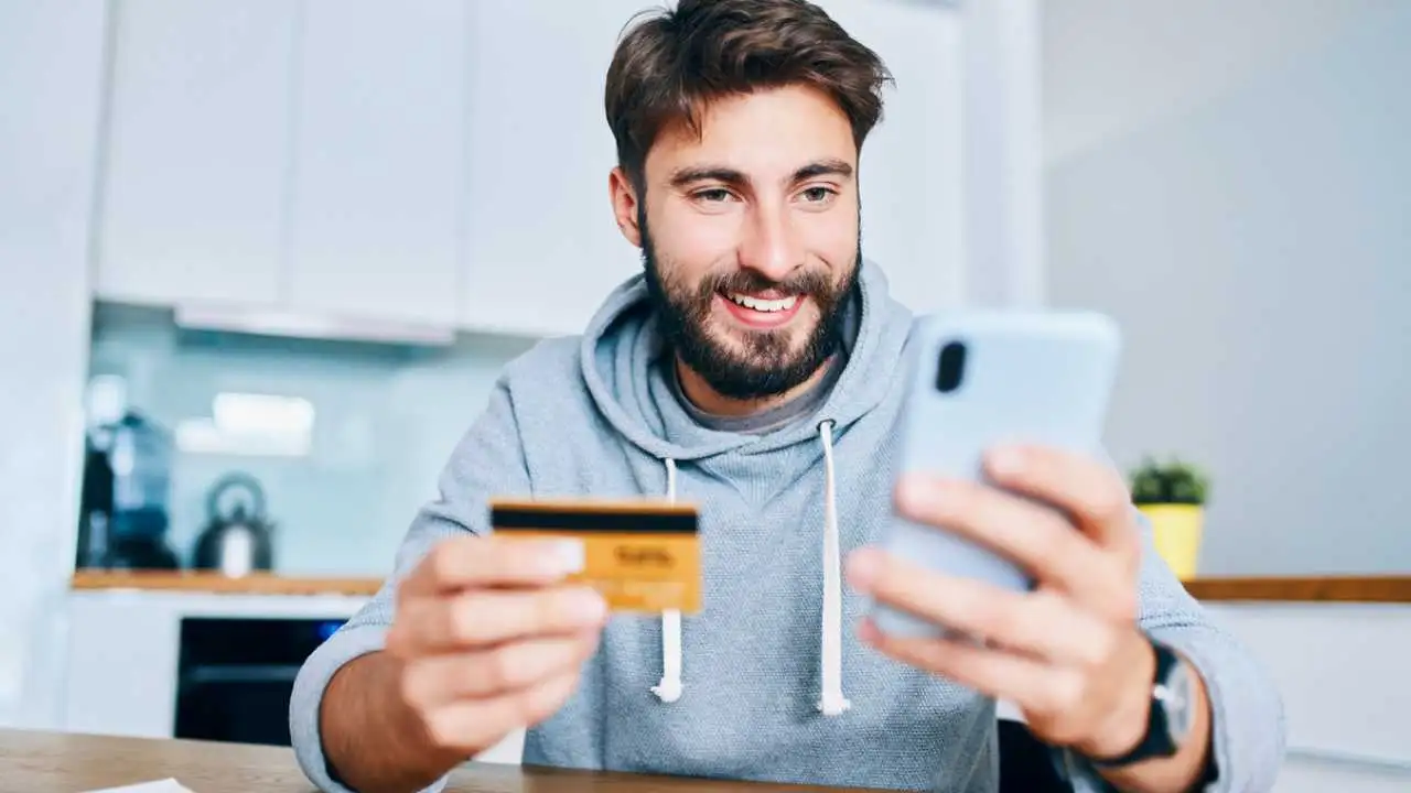 Mastercard Surpreenda: Como Funciona o Programa Compre 1 e Leve 2